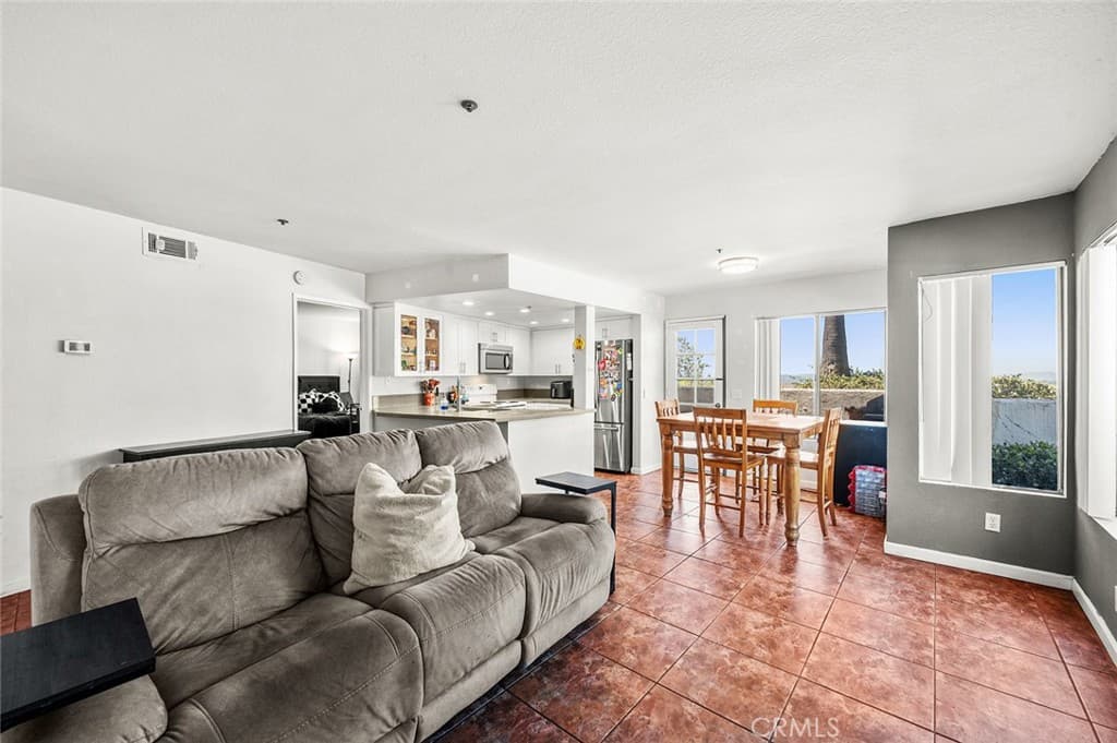Condo at 3605 Legato Court, Pomona — photo 5 of 12