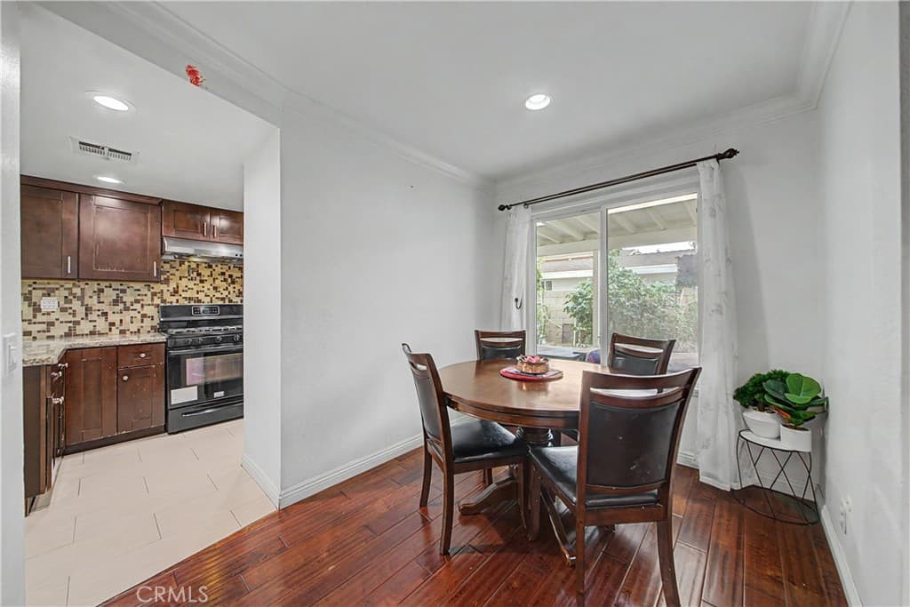 Home at 13038 Parkview, Baldwin Park — photo 4 of 12