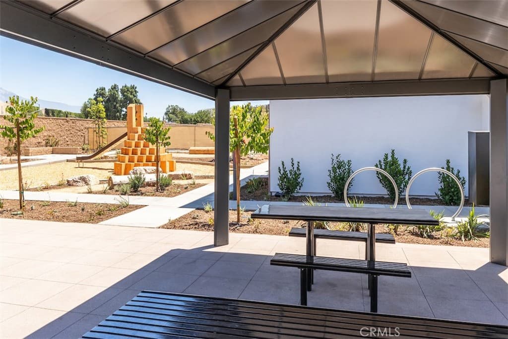 Townhouse at 411 Cypress Grove Lane, Pomona — photo 12 of 12