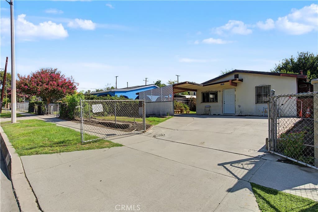 Home at 128 N Sandalwood Avenue, La Puente — photo 2 of 2