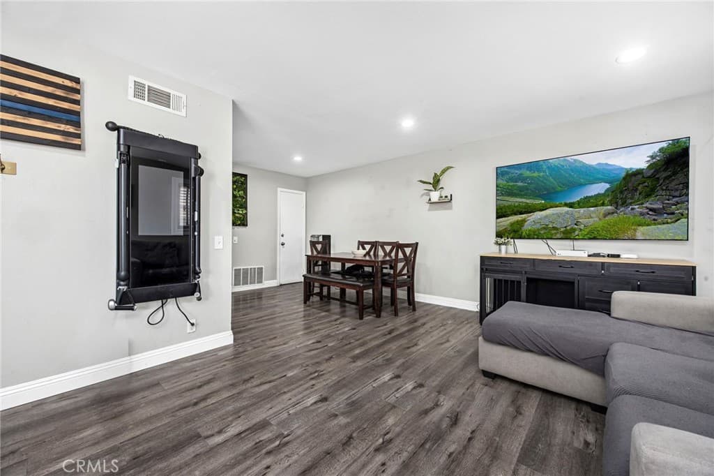 Condo at 1168 W Calle Del Sol, #4, Azusa — photo 3 of 12