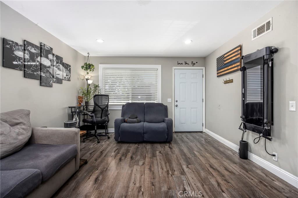 Condo at 1168 W Calle Del Sol, #4, Azusa — photo 5 of 12