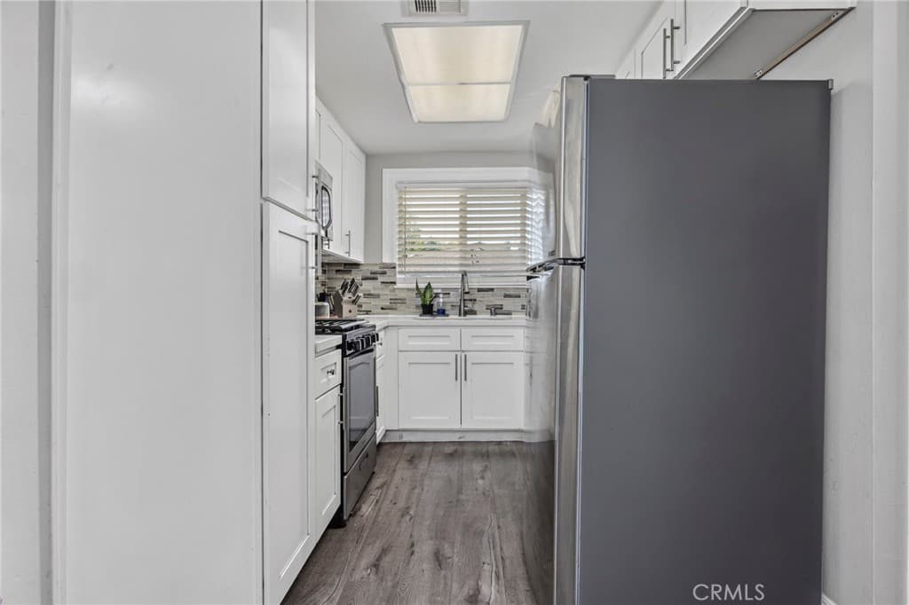 Condo at 1168 W Calle Del Sol, #4, Azusa — photo 9 of 12