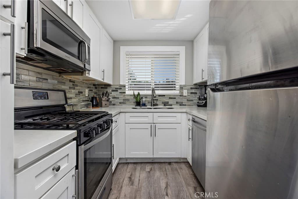 Condo at 1168 W Calle Del Sol, #4, Azusa — photo 10 of 12