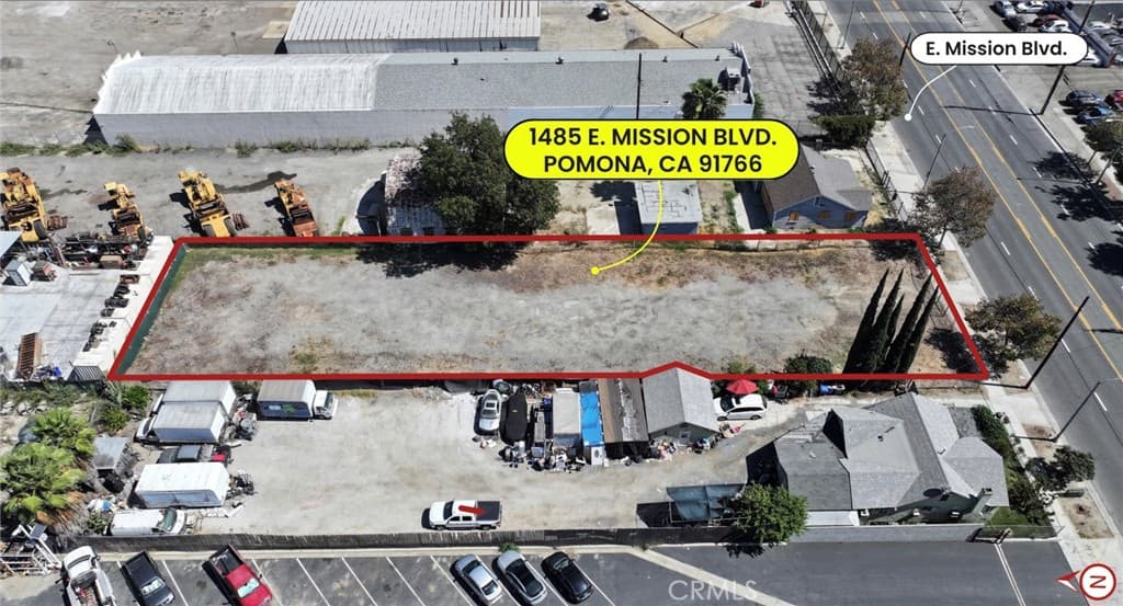 Commercial at 1485 E Mission, Pomona — photo 2 of 3