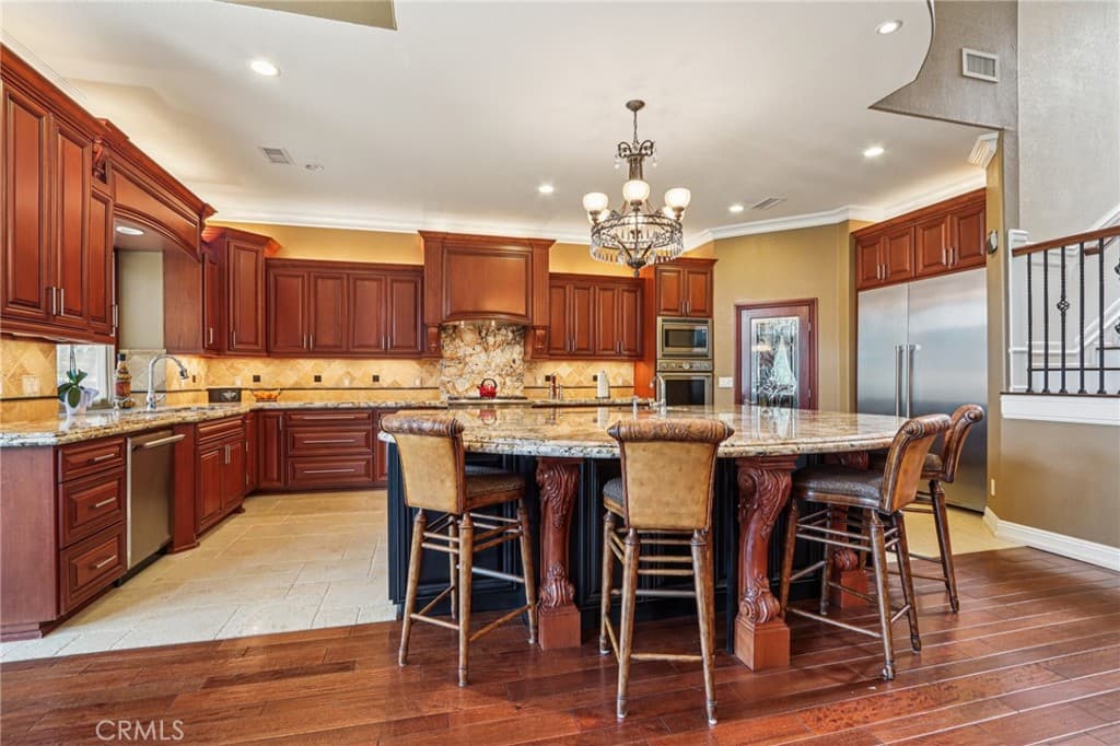 Home at 1951 Scarborough Lane, San Dimas — photo 10 of 12