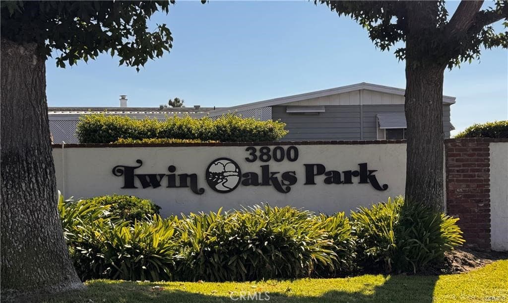 Home at 3800 Bradford 293, La Verne — photo 1 of 12