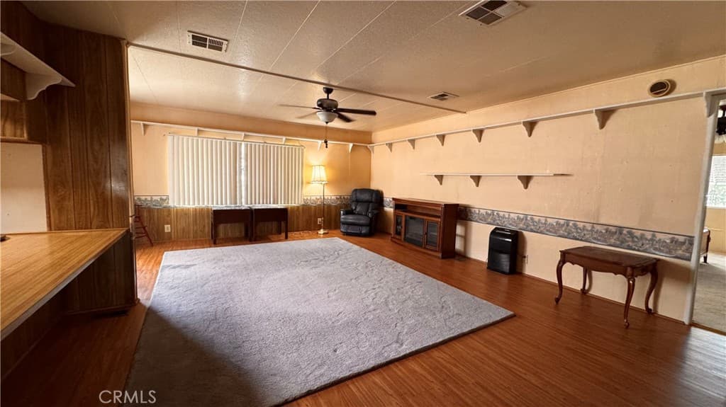 Home at 3800 Bradford 293, La Verne — photo 9 of 12