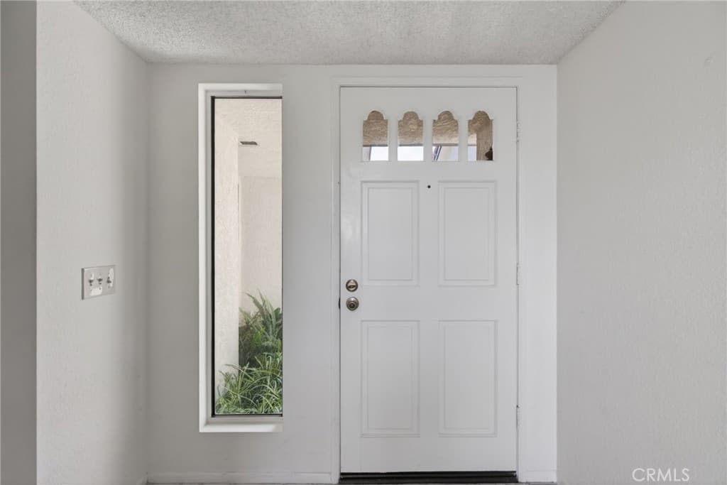 Condo at 891 Connors Court, Claremont — photo 3 of 12