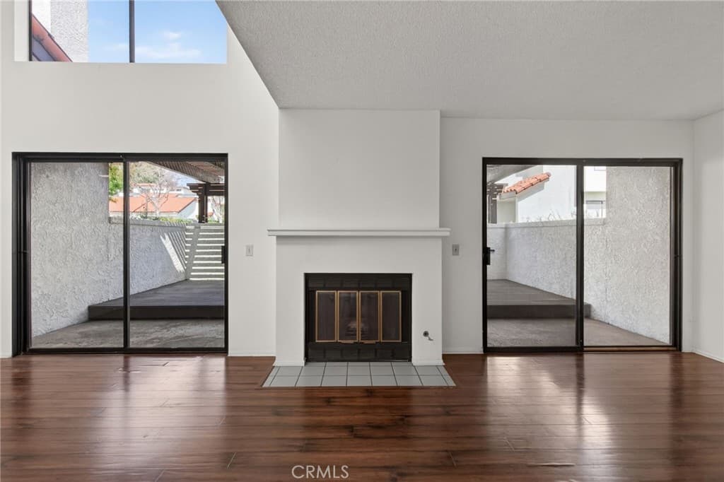 Condo at 891 Connors Court, Claremont — photo 7 of 12