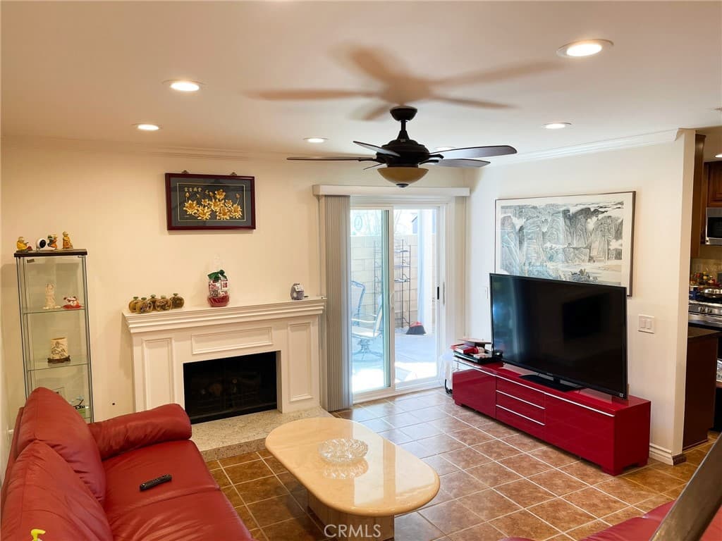 Condo at 12828 Ramona 28, Baldwin Park — photo 2 of 12
