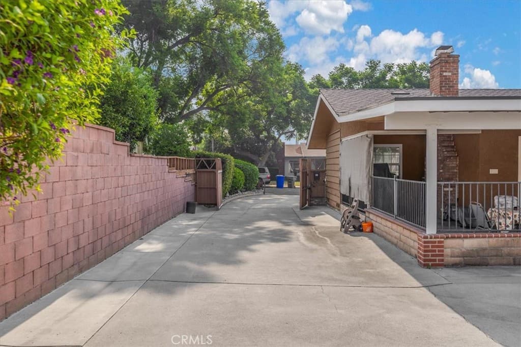 Home at 2183 Sinclair, Pomona — photo 5 of 12