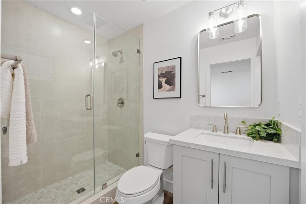 Home at 11427 Wildflower Lane, El Monte — photo 5 of 12