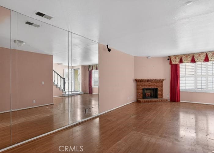 Condo at 928 S Glendora, Glendora — photo 9 of 12