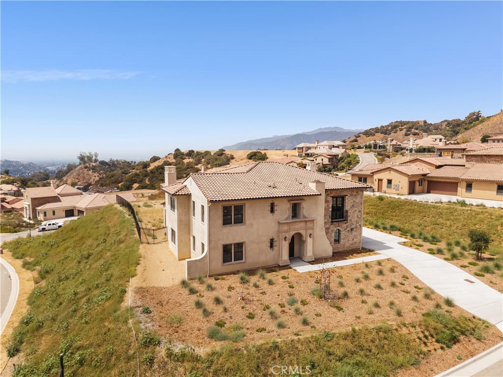 Home at 2005 Trail Ridge Lane, San Dimas — photo 4 of 12