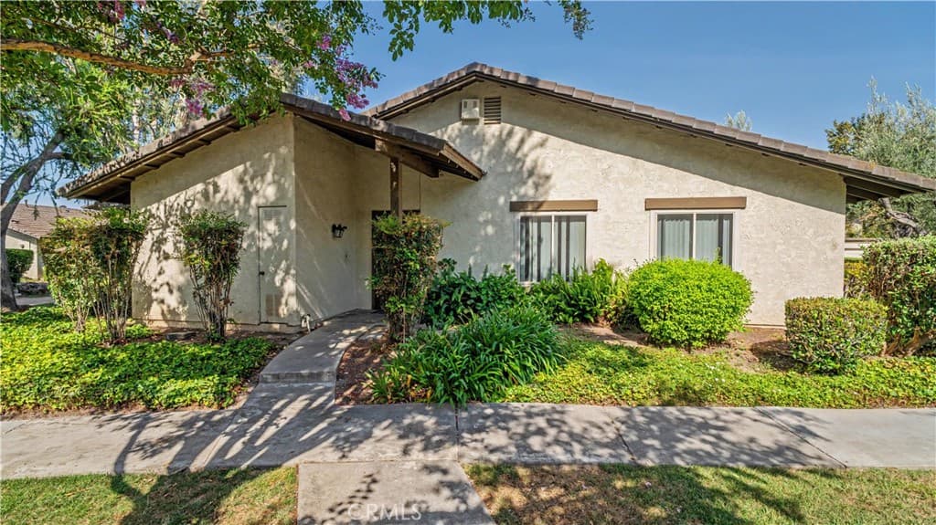 Condo at 1602 Aspen Village Way, West Covina — photo 2 of 12