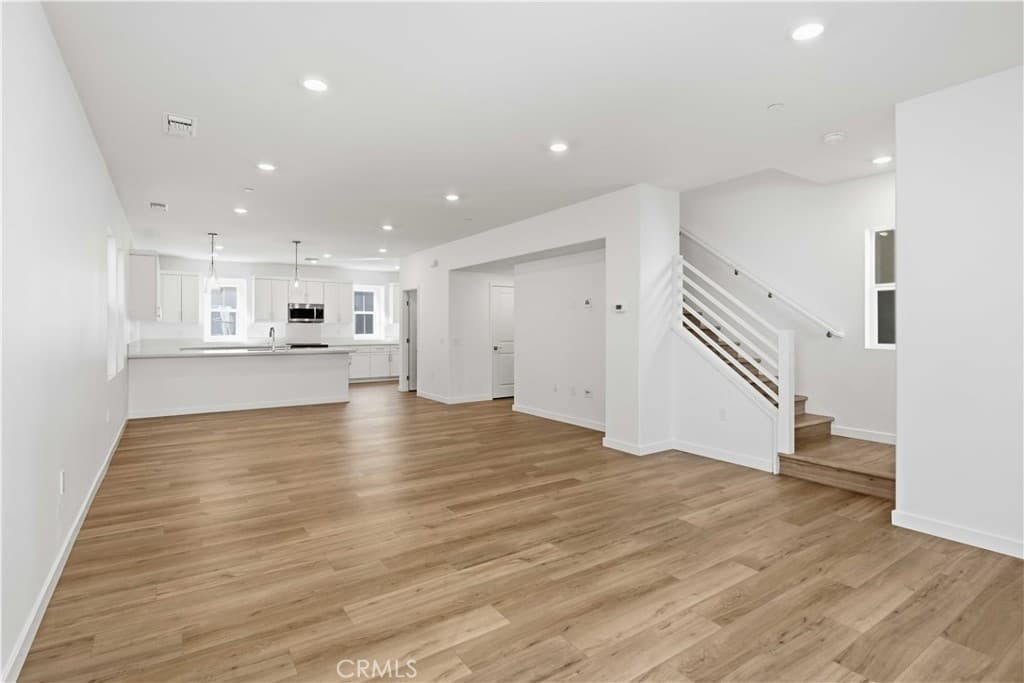 Home at 2544 Warner Street, South El Monte — photo 8 of 12