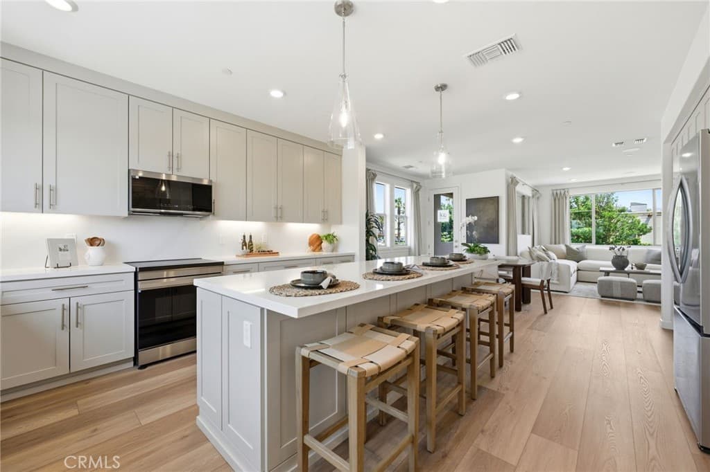 Townhouse at 10720 Golden Koi A, El Monte — photo 11 of 12