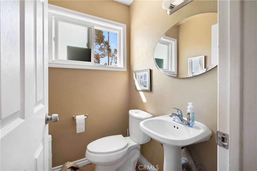 Home at 17913 E Kelby Street, Covina — photo 8 of 12