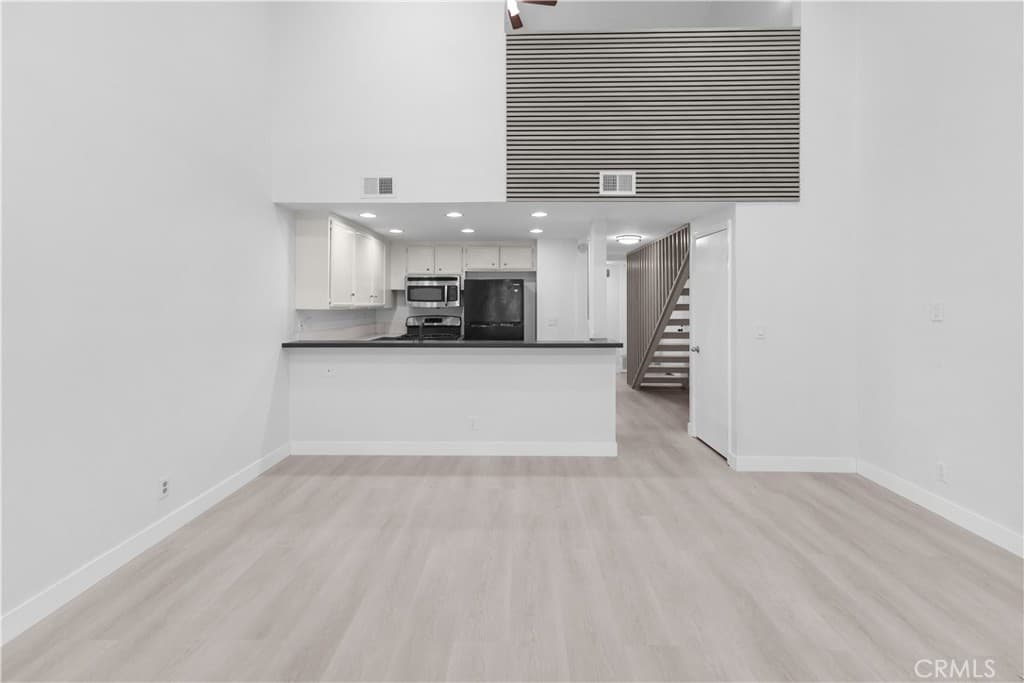 Condo at 348 S Prospectors 6, Diamond Bar — photo 4 of 12