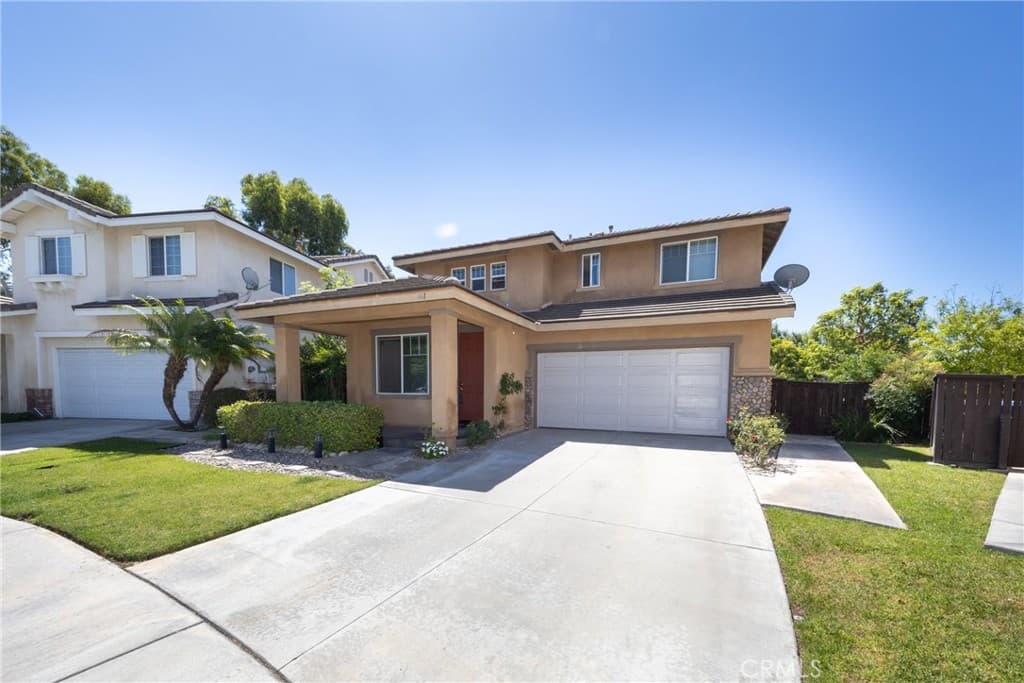 Home at 661 Alderbery, Pomona — photo 3 of 12