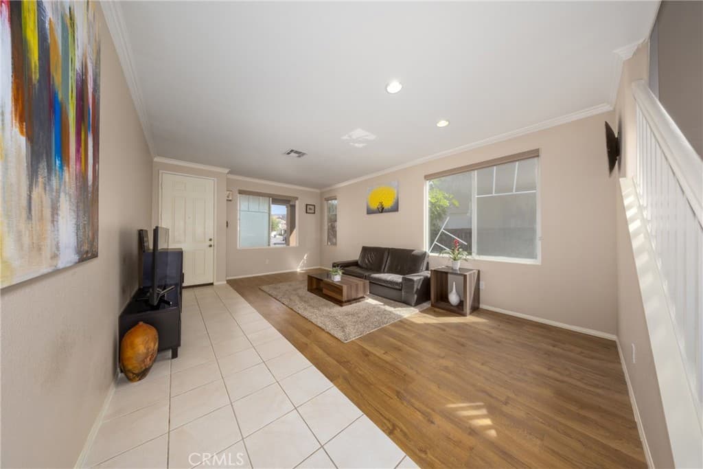 Home at 661 Alderbery, Pomona — photo 6 of 12