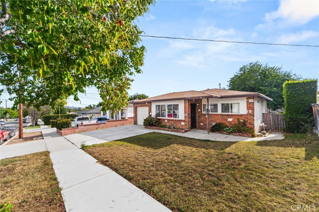 Home at 415 N Eucla, San Dimas — photo 2 of 8