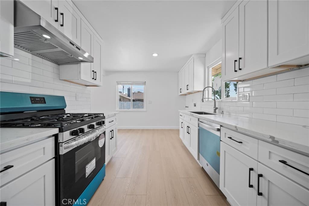 Home at 1604 S Orange Avenue, West Covina — photo 5 of 12