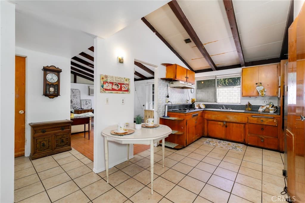 Home at 2219 Concord Avenue, Pomona — photo 12 of 12