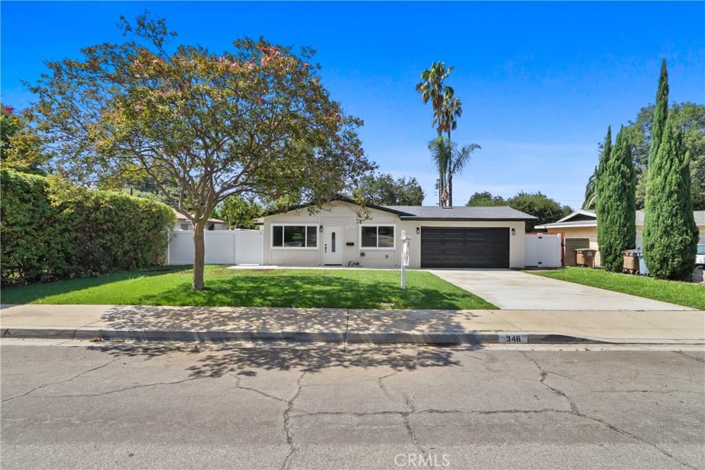 Home at 346 Victoria, Claremont — photo 1 of 12