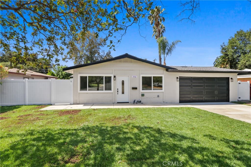 Home at 346 Victoria, Claremont — photo 2 of 12