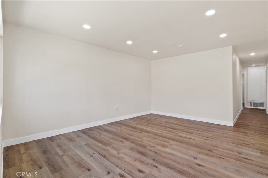 Home at 346 Victoria, Claremont — photo 3 of 12