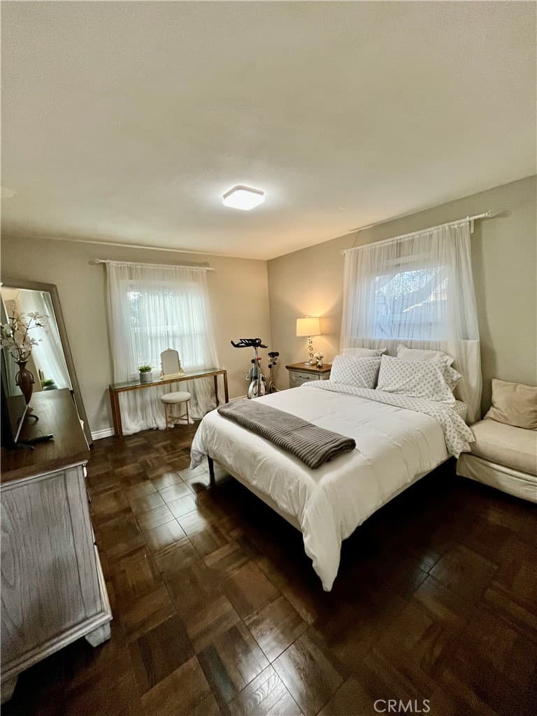 Home at 3517 N Mills Avenue, Claremont — photo 12 of 12