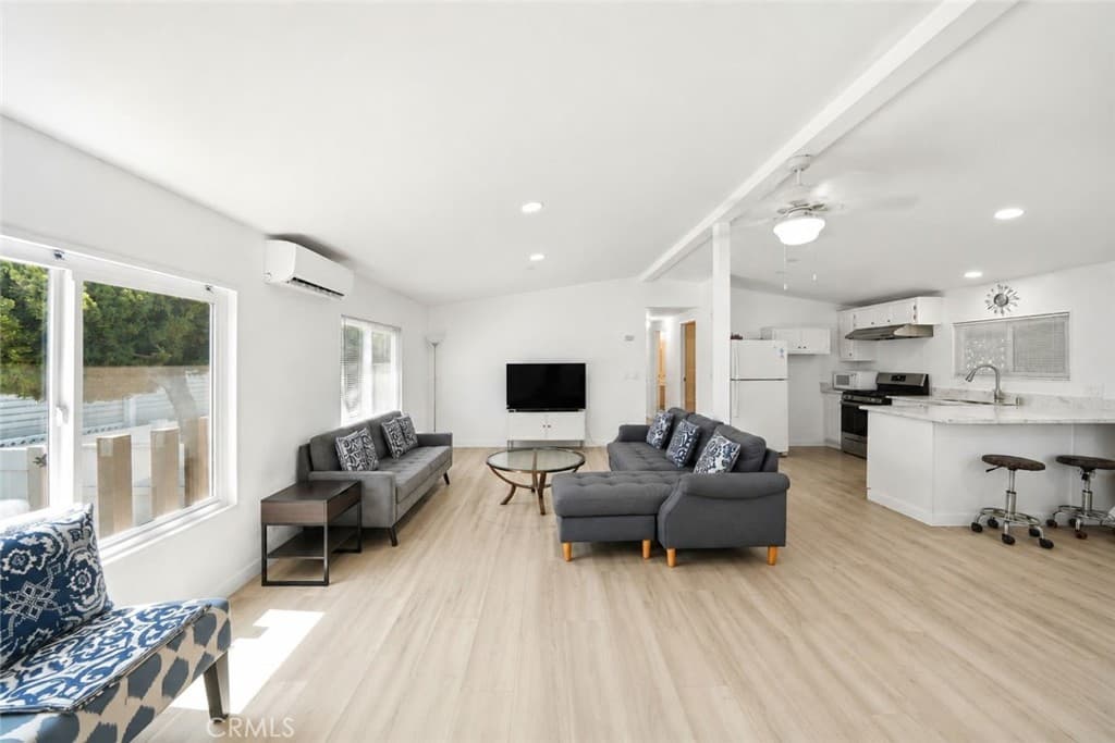 Home at 840 E Foothill Boulevard 197, Azusa — photo 8 of 12