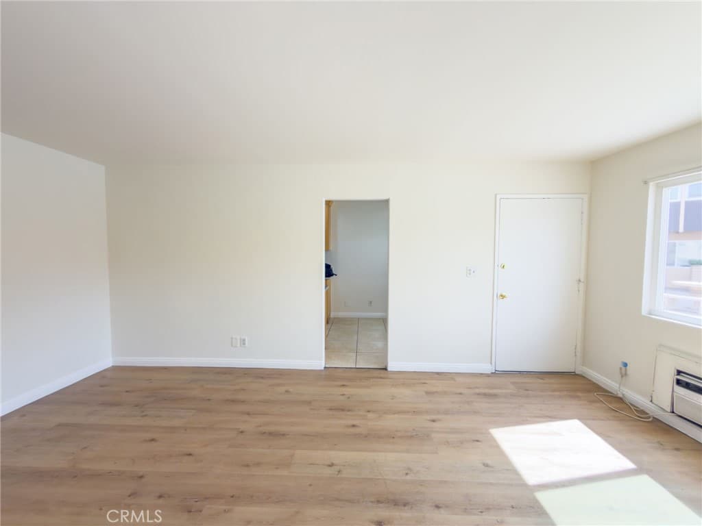 Condo at 3030 Vineland 3, Baldwin Park — photo 6 of 12