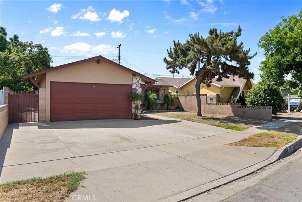 Home at 3530 Van Wig, Baldwin Park — photo 3 of 12
