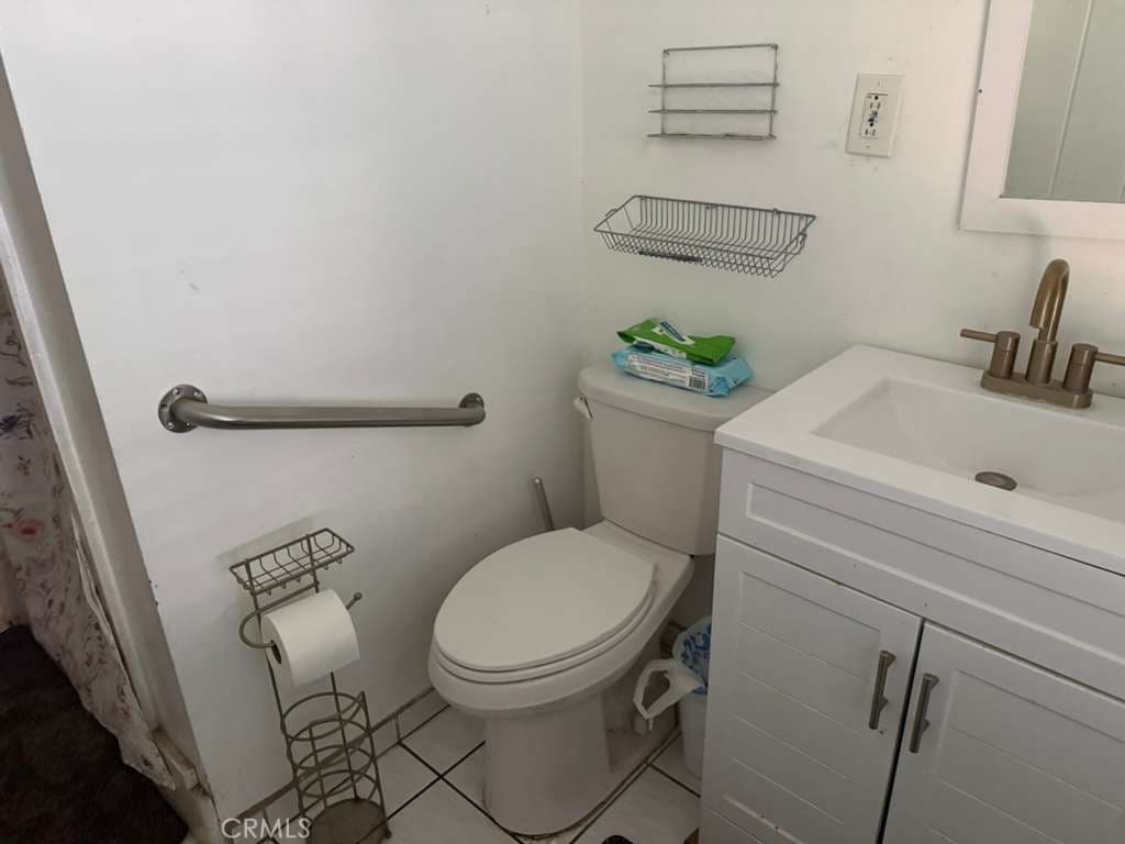 Home at 416 Oakdale Drive, Claremont — photo 7 of 12