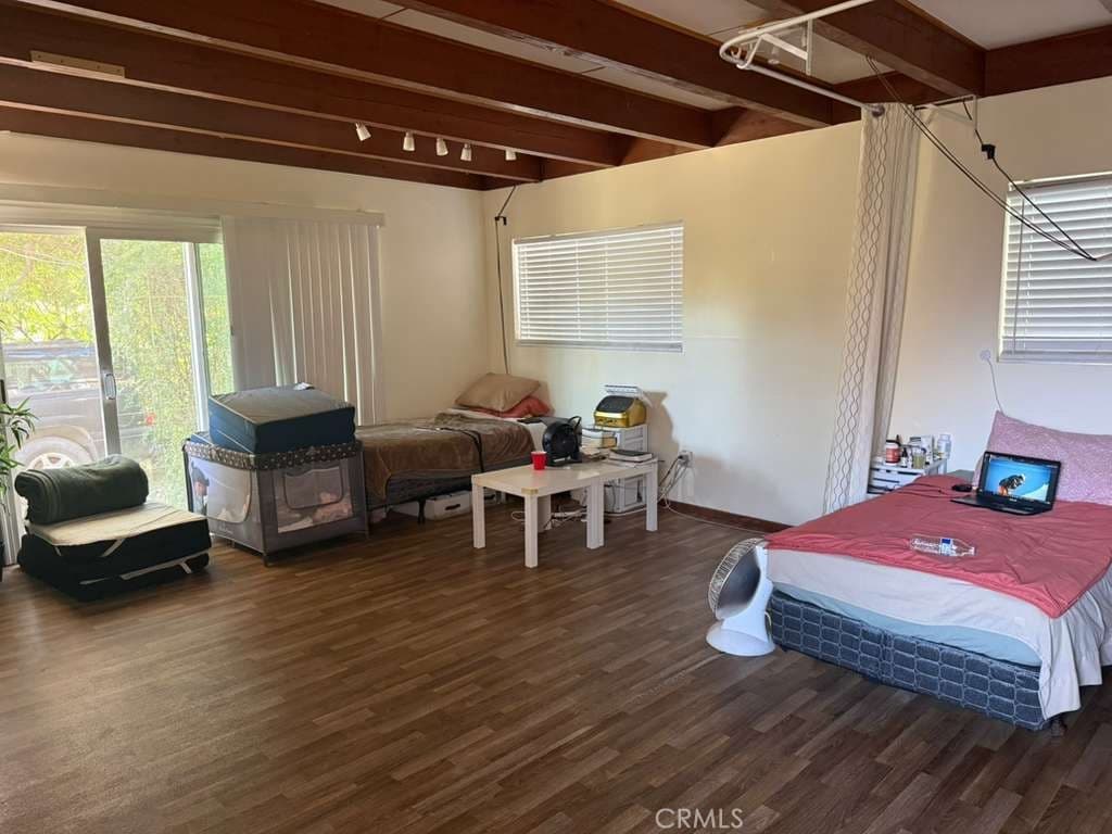 Home at 416 Oakdale Drive, Claremont — photo 10 of 12