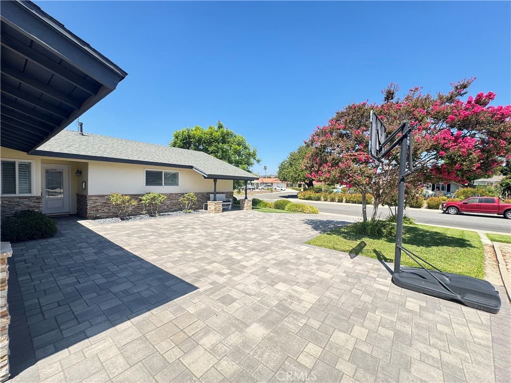 Home at 20944 Delphine Drive, Walnut — photo 5 of 12
