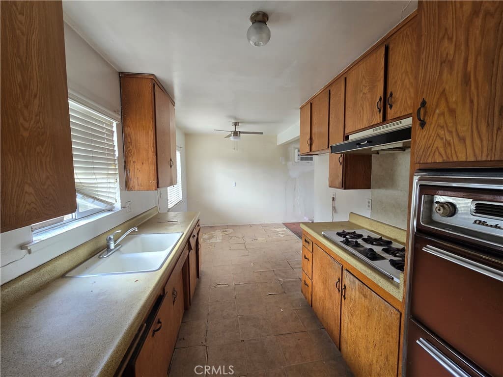 Home at 1108 Tonopah, La Puente — photo 6 of 12