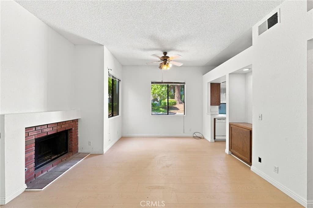 Condo at 4900 N Grand Avenue 127, Covina — photo 7 of 12