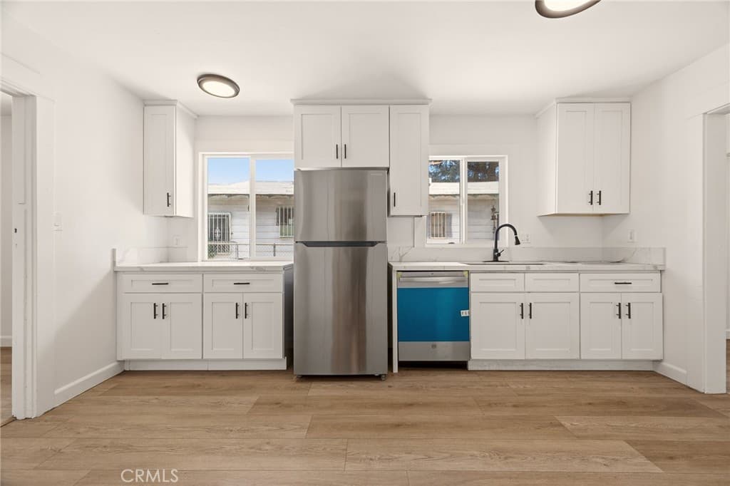 Home at 755 E Monterey Avenue, Pomona — photo 12 of 12