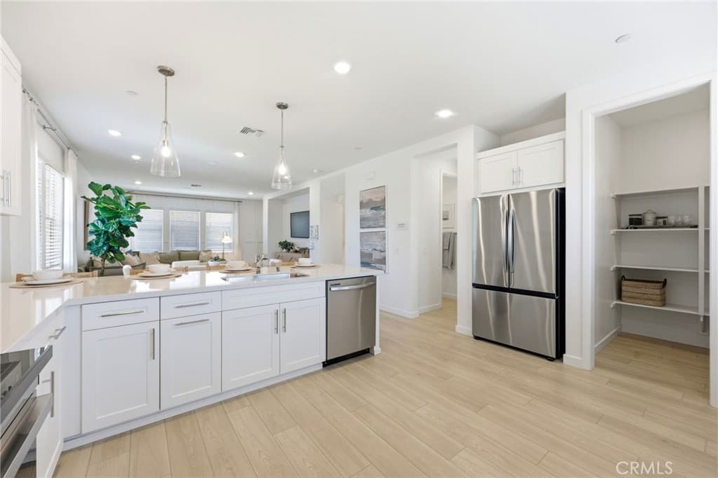 Home at 11422 Wildflower Lane, El Monte — photo 11 of 12