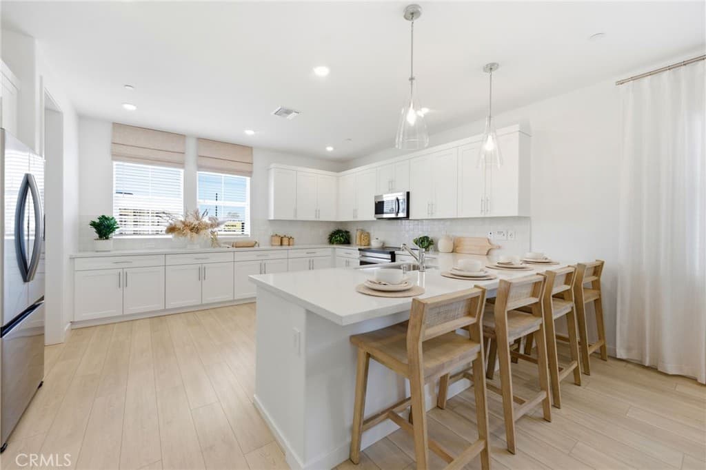 Home at 11422 Wildflower Lane, El Monte — photo 8 of 12