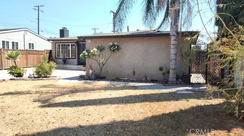 Home at 440 N Durrell Avenue, Azusa — photo 2 of 4