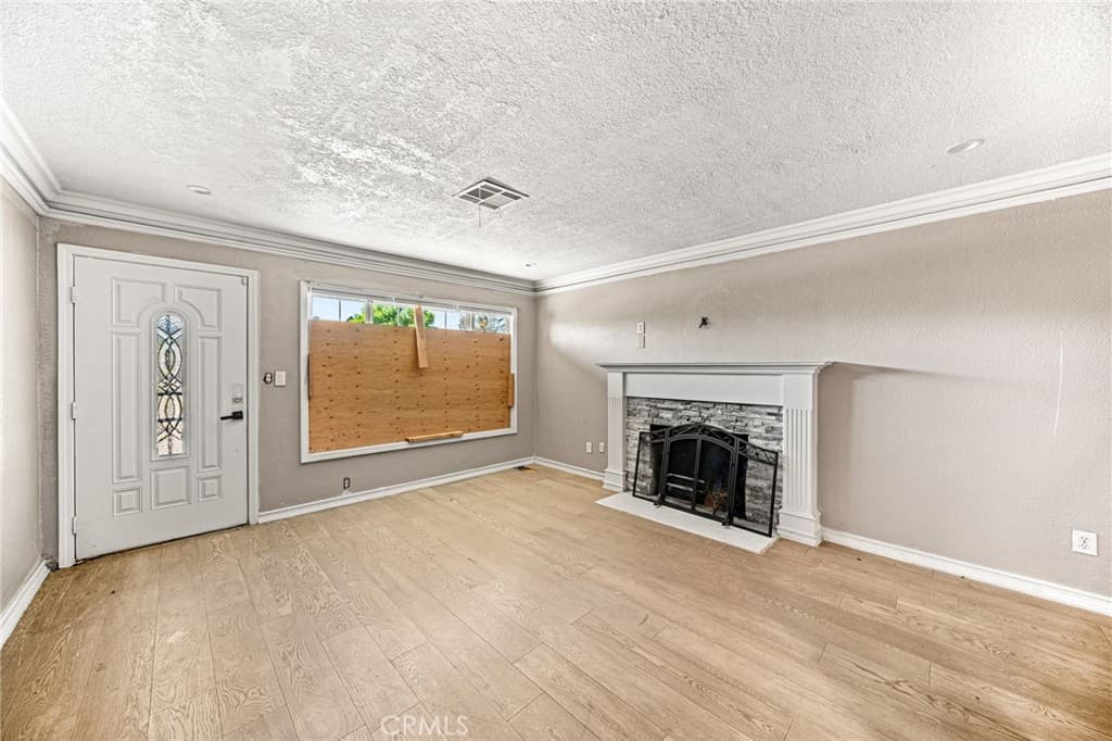 Home at 440 N Durrell Avenue, Azusa — photo 12 of 12