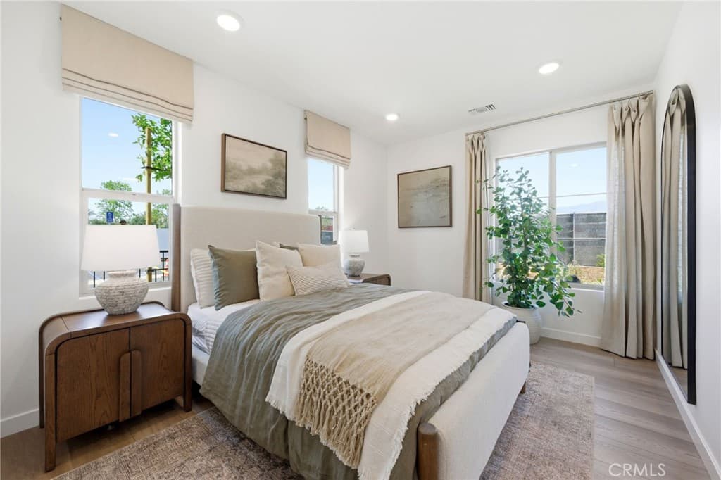 Townhouse at 10726 Harmony Way A, El Monte — photo 4 of 12