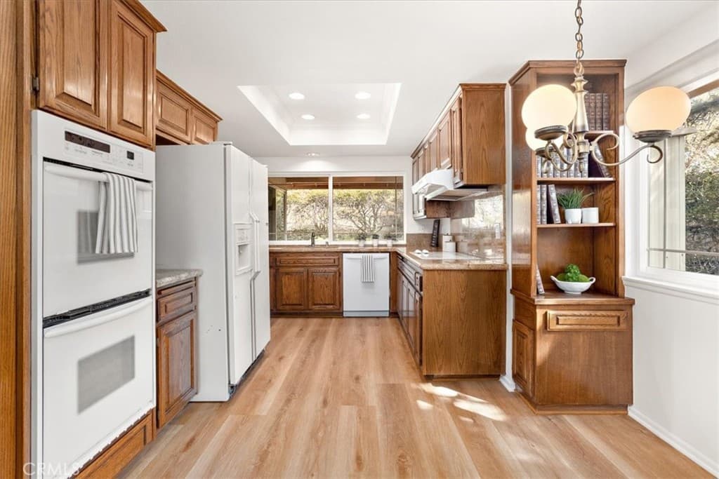 Home at 419 Greensboro Court, Claremont — photo 11 of 12