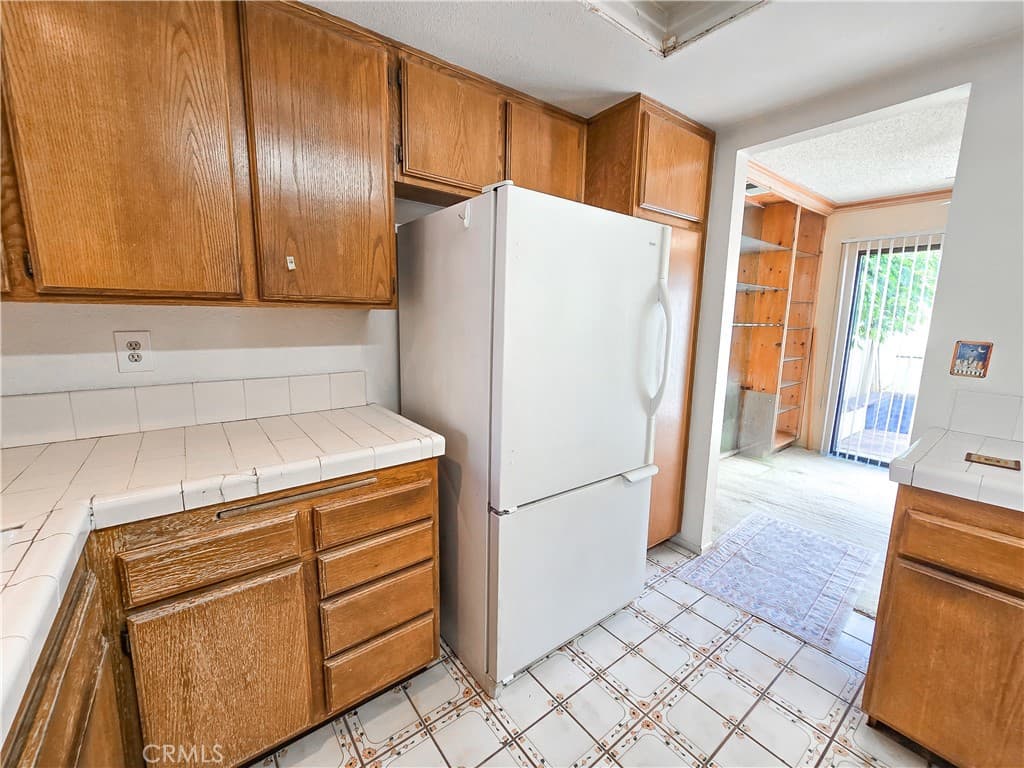 Townhouse at 1992 E Cienega Avenue D, Covina — photo 12 of 12