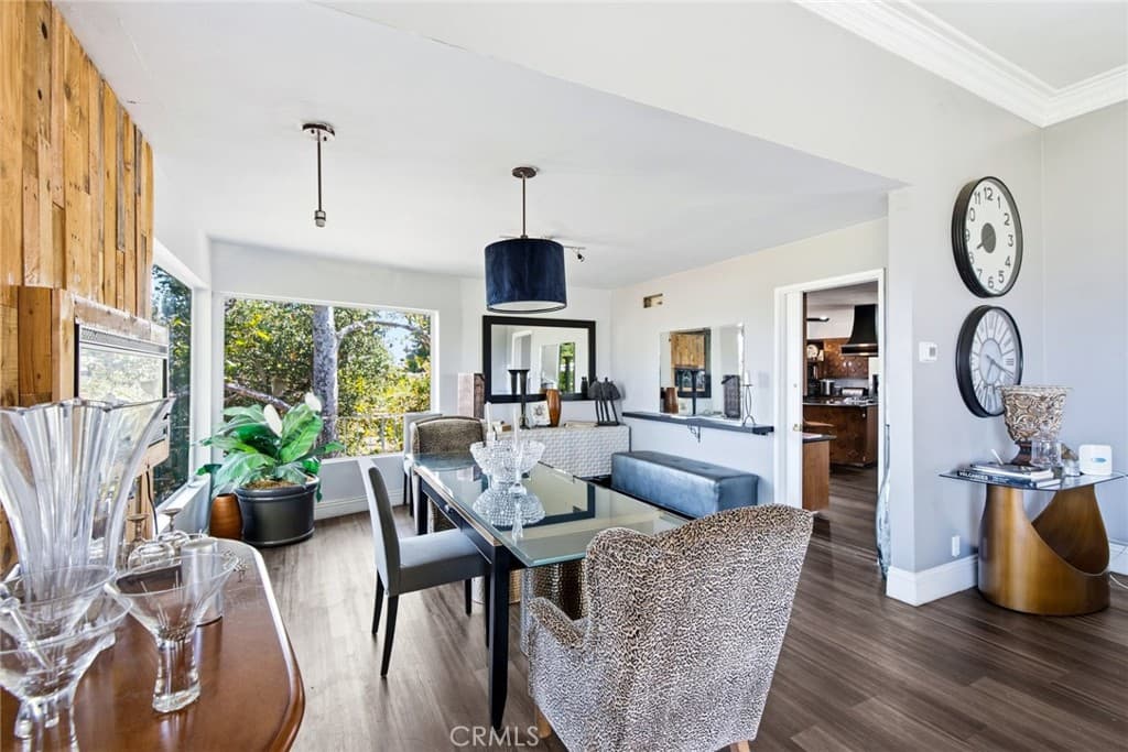 Home at 950 Hillcrest, Pomona — photo 12 of 12